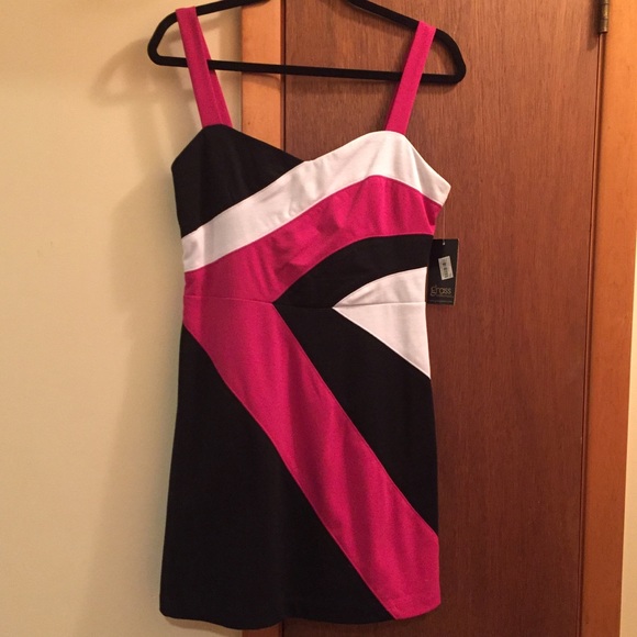 Grass Collection ‘City Fling’ Color Block Dress - Picture 2 of 4